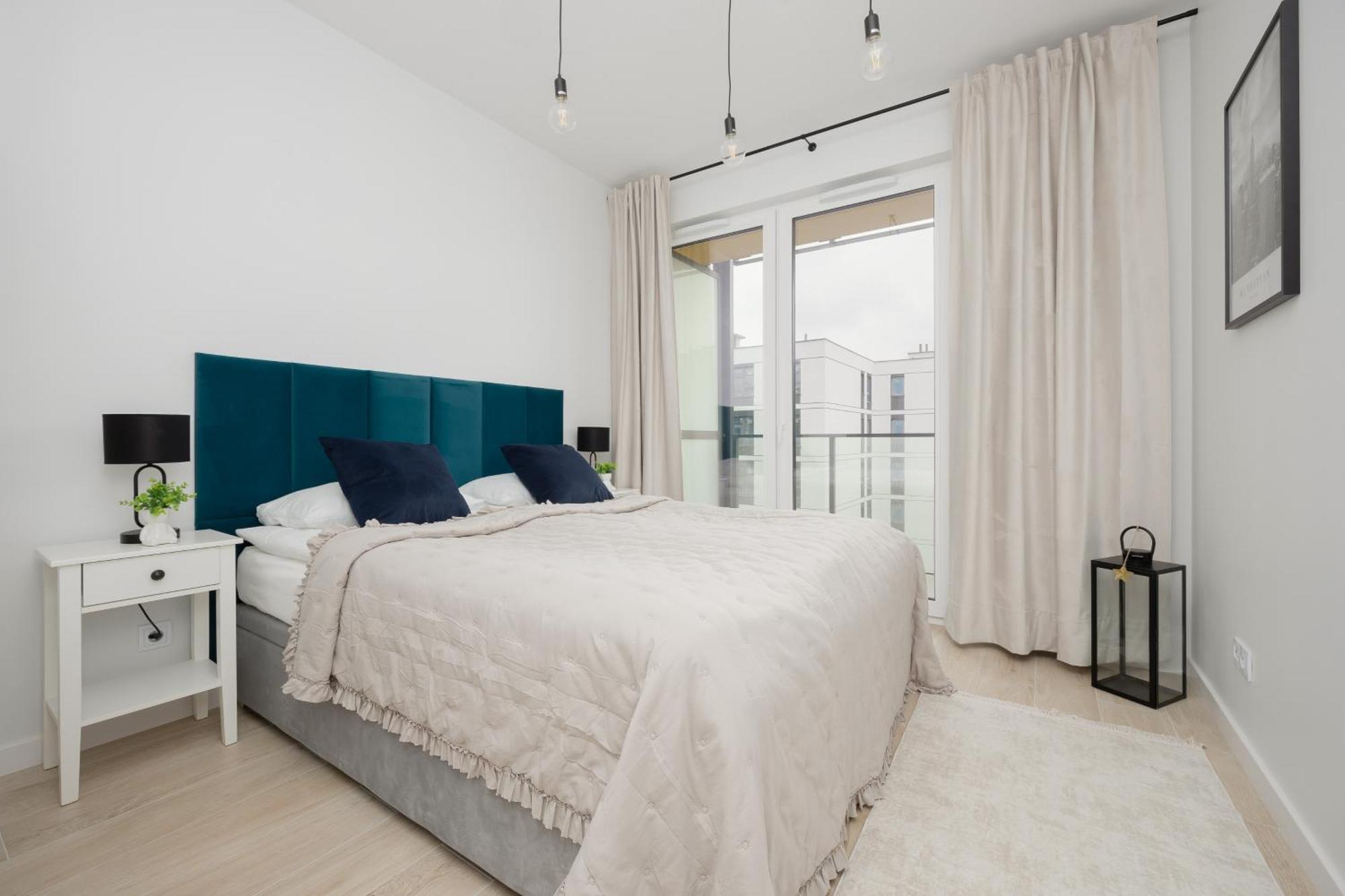 Stylish Apartments With Parking By Noclegi Renters Варшава Экстерьер фото