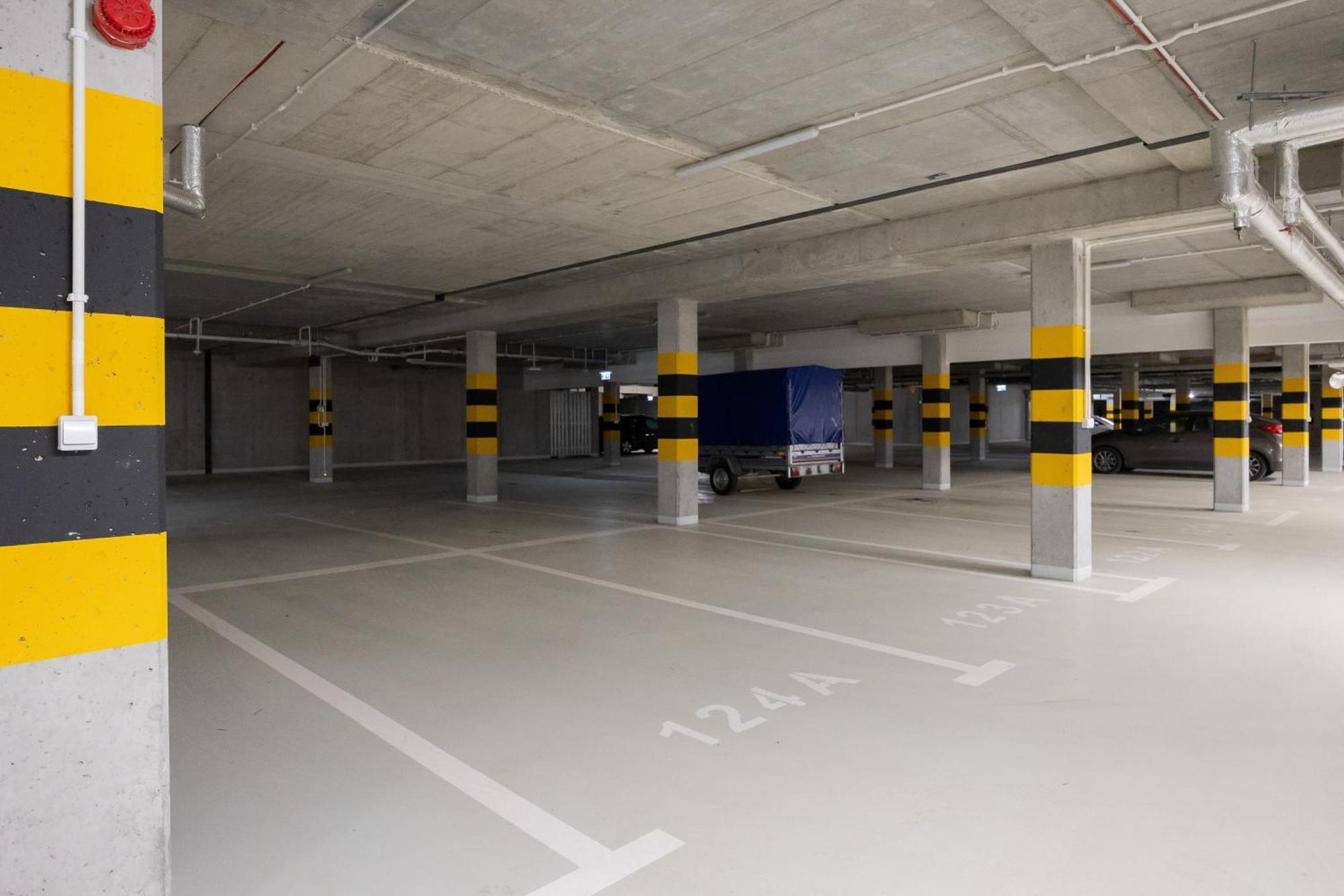 Stylish Apartments With Parking By Noclegi Renters Варшава Экстерьер фото