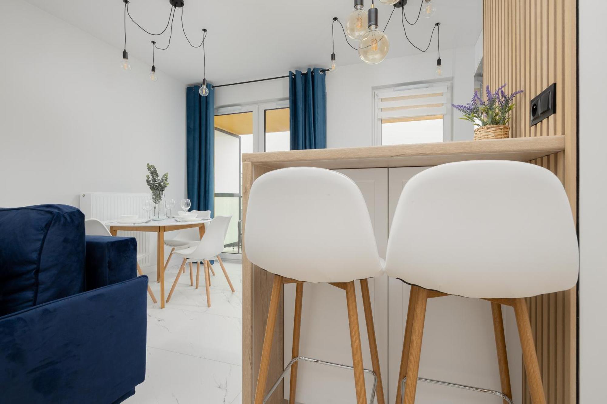 Stylish Apartments With Parking By Noclegi Renters Варшава Экстерьер фото